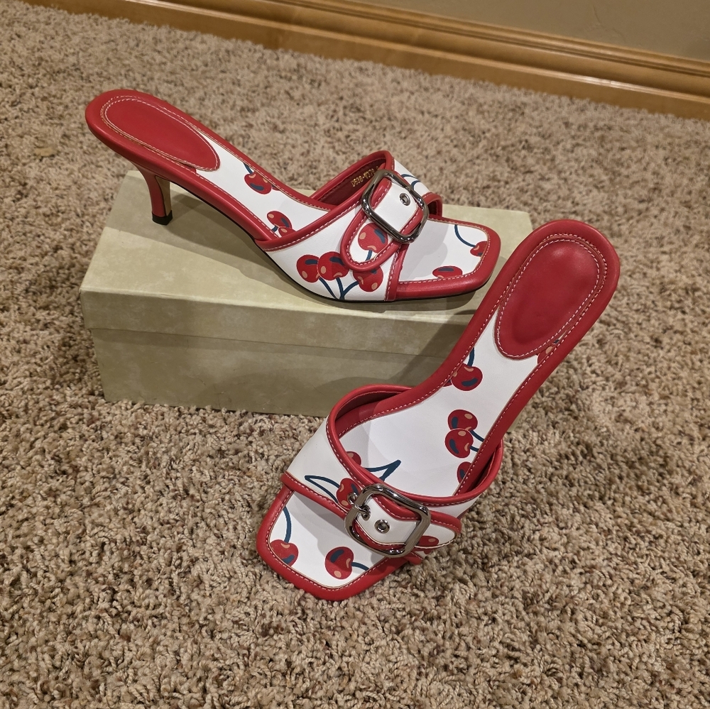 NWT Cherry Kitten Heel Sandals. Womens Size 8. Heel height is 2.3 inches. - Picture 2 of 16